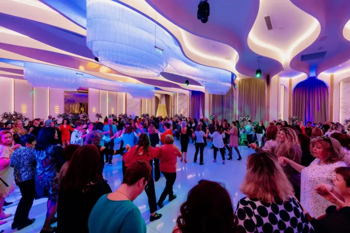 Petrecere Ziua Femeii 2026 la 3 Stejari 3