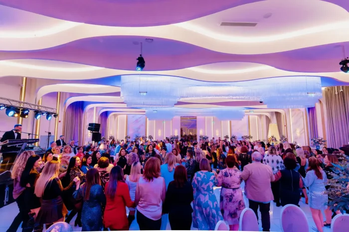 Petrecere Ziua Femeii 2026 la 3 Stejari 4