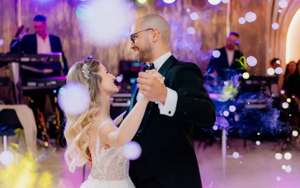 Oana & Adrian fotografii nunta in sala Diamond OAK (136)
