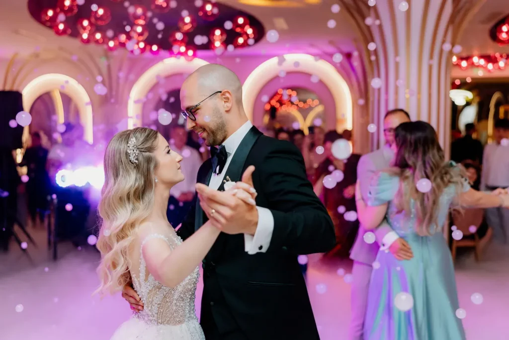 Oana & Adrian fotografii nunta in sala Diamond OAK (137)